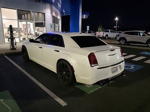 Used 2015 Chrysler 300 S image 2