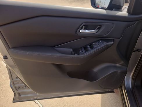 New 2026 Nissan Rogue SV FWD image 14