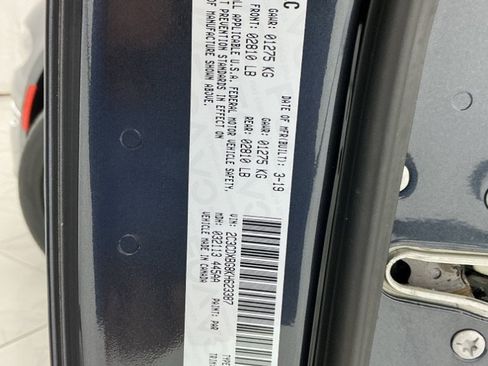 Used 2019 Dodge Charger SXT w/ Blacktop Package RWD image 48