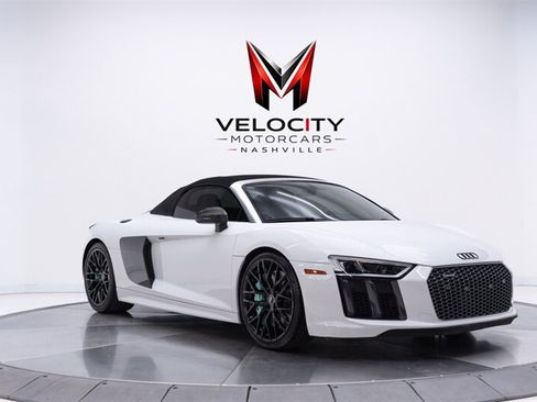 Used 2017 Audi R8 V10 AWD/4WD image 4