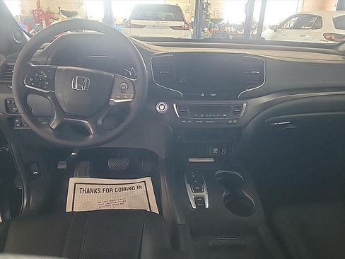Used 2023 Honda Passport TrailSport image 11