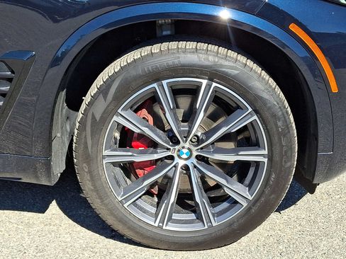 Certified 2024 BMW X5 xDrive40i w/ M Sport Package AWD/4WD image 8