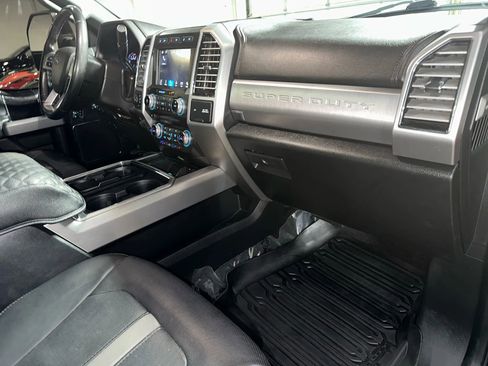 Used 2018 Ford F450 Platinum w/ Platinum Ultimate Package image 36