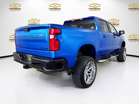 Used 2024 Chevrolet Silverado 1500 Custom Trail Boss w/ LPO, Dark Essentials Package AWD/4WD image 7