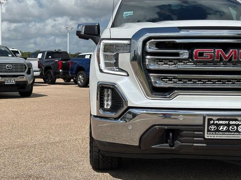 Used 2021 GMC Sierra 1500 SLT RWD image 4