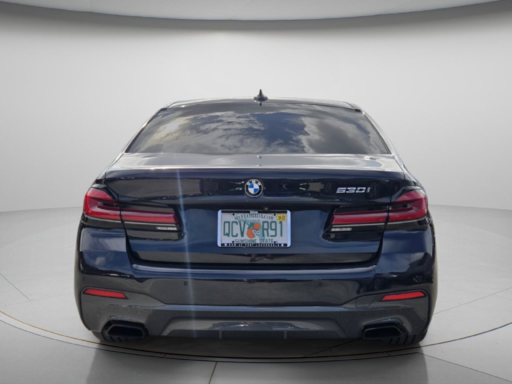 Used 2021 BMW 530i w/ M Sport Package RWD image 6