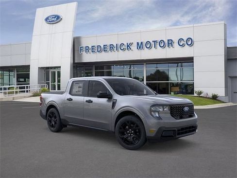 New 2026 Ford Maverick XLT w/ XLT Luxury Package AWD/4WD image 7