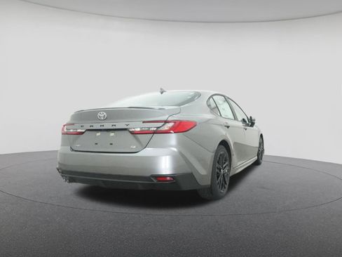 New 2026 Toyota Camry SE image 24