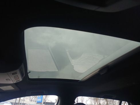 Used 2018 Volkswagen GTI SE w/ SE Leather Package image 24