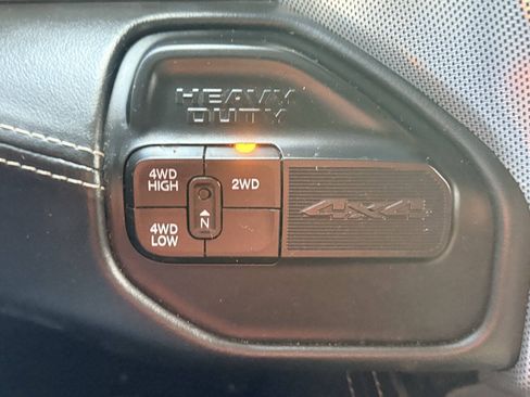 Used 2019 RAM 2500 Limited AWD/4WD image 32