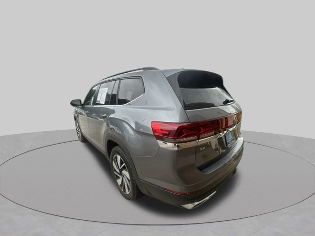 Used 2025 Volkswagen Atlas SE FWD image 3