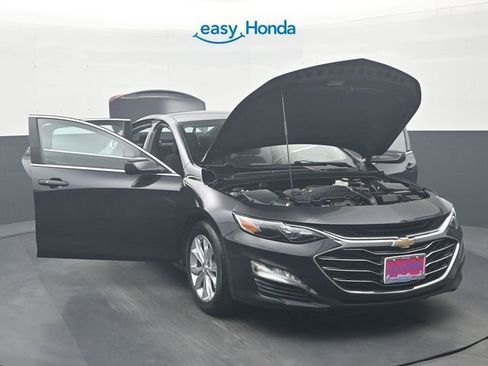Used 2023 Chevrolet Malibu LT image 36