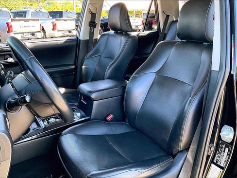 Used 2019 Toyota 4Runner Limited AWD/4WD image 7