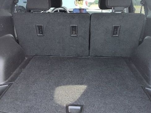 Used 2025 Chevrolet Blazer LT FWD image 5