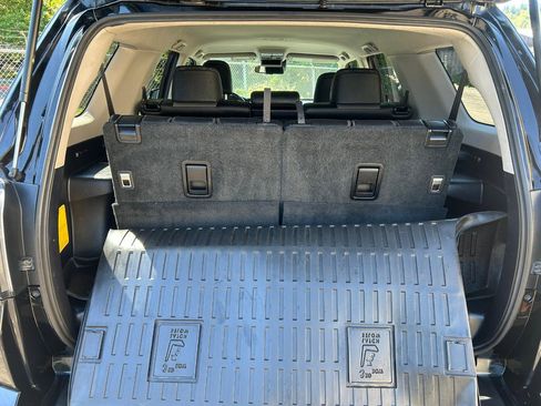Used 2020 Toyota 4Runner SR5 Premium AWD/4WD image 15