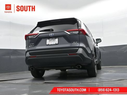 Used 2024 Toyota RAV4 XLE Premium w/ Weather Package AWD/4WD image 38