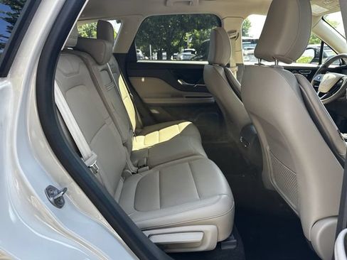 Certified 2024 Lincoln Corsair AWD w/ Equipment Group 101A image 37