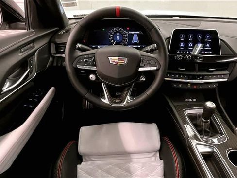 Used 2026 Cadillac CT4 V Blackwing w/ Technology Package image 6