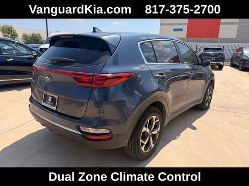Used 2021 Kia Sportage LX w/ LX Fwd Popular Package image 4