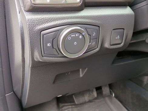 Used 2020 Ford Ranger Lariat w/ Equipment Group 501A Mid image 15