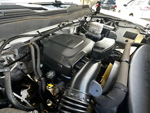 Used 2018 Chevrolet Silverado 2500 W/T RWD image 38