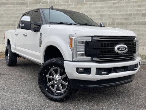 Used 2019 Ford F350 Platinum w/ Platinum Ultimate Package AWD/4WD image 1