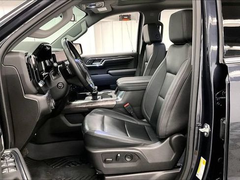 Used 2024 Chevrolet Silverado 1500 LTZ w/ LTZ Premium Package AWD/4WD image 22
