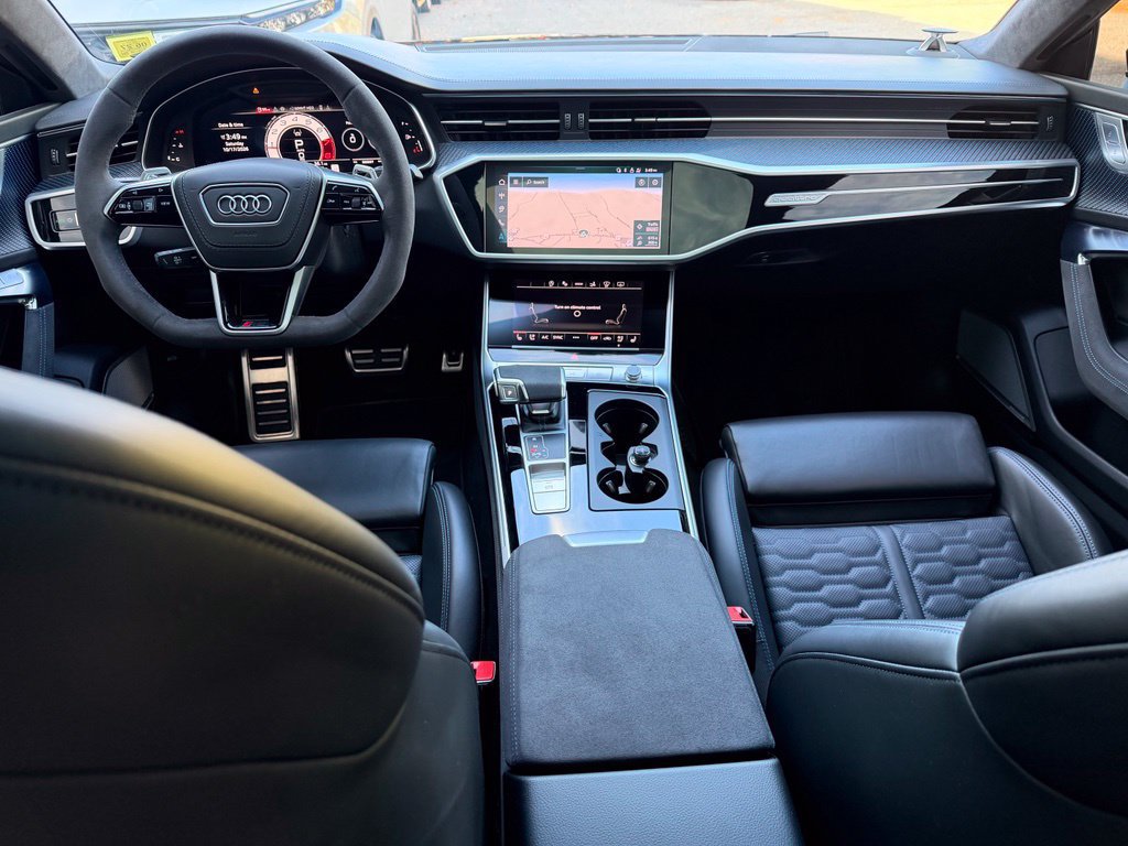 Used 2025 Audi RS 7 Performance w/ Black Optic Package AWD/4WD image 17