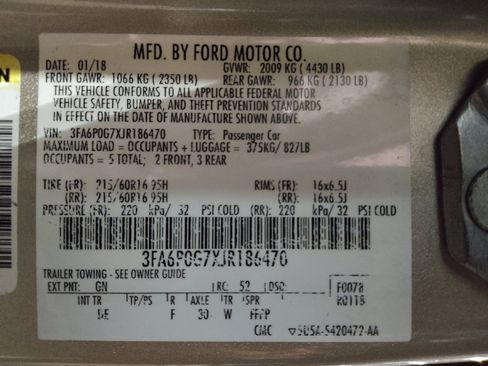 Used 2018 Ford Fusion S FWD image 33