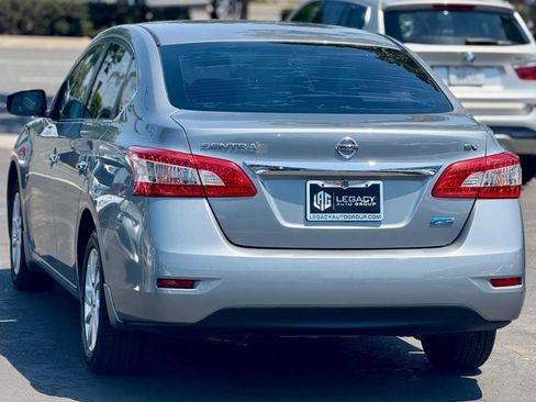 Used 2014 Nissan Sentra SV image 4