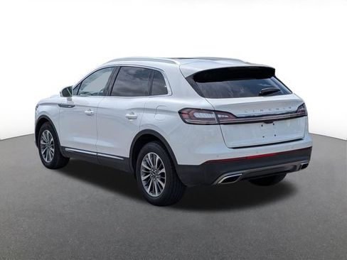 Used 2023 Lincoln Nautilus Reserve AWD/4WD image 4
