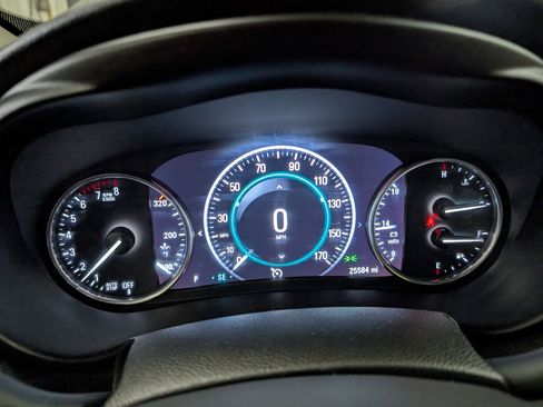 Used 2020 Buick Envision Premium image 21