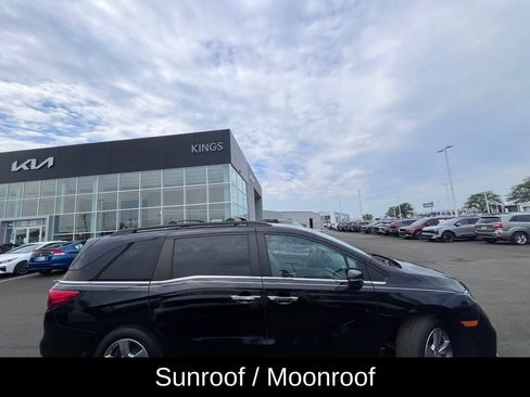 Used 2018 Honda Odyssey EX-L image 2