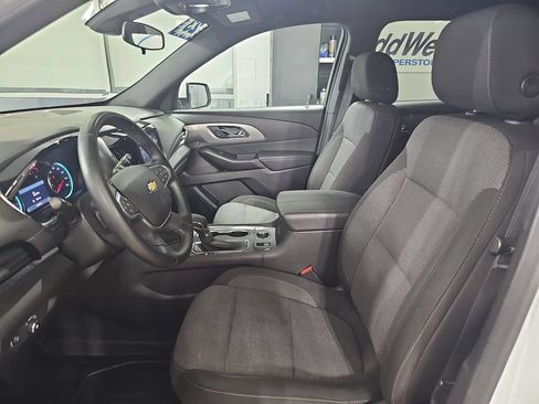 Used 2023 Chevrolet Traverse LT w/ LPO, Floor Liner Package AWD/4WD image 21