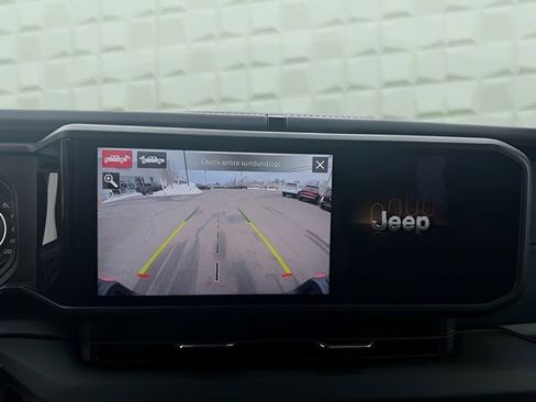 Certified 2024 Jeep Gladiator Rubicon image 22