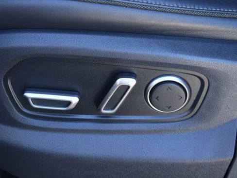 Used 2024 Rivian R1S Adventure AWD/4WD image 44