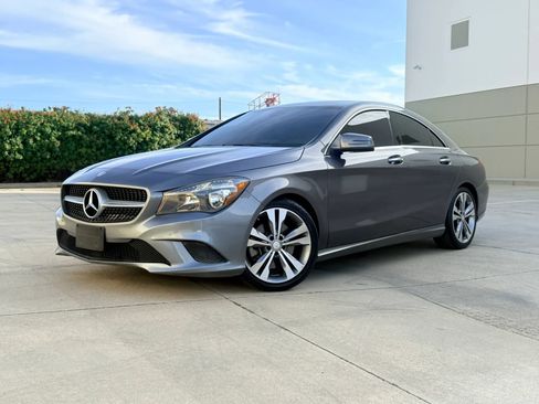 Used 2016 Mercedes-Benz CLA 250 image 1