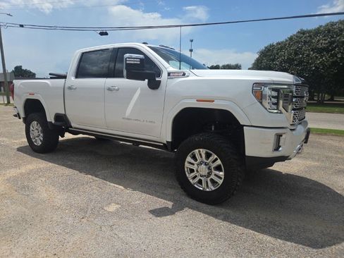 Used 2022 GMC Sierra 2500 Denali w/ Denali Ultimate Package AWD/4WD image 14