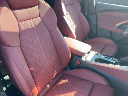 New 2025 Audi SQ5 Premium Plus image 31