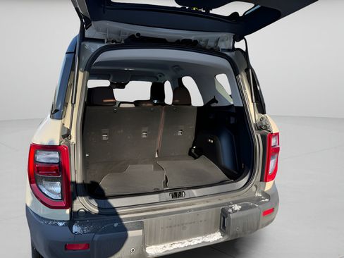Certified 2025 Ford Bronco Sport Outer Banks w/ Outer Banks Tech Package+ AWD/4WD image 13