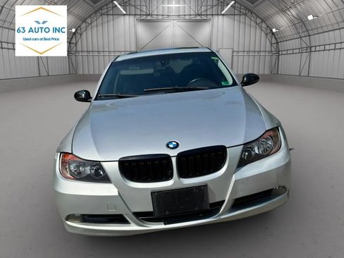 Used 2006 BMW 325i Sedan RWD image 2