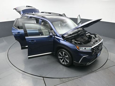 Certified 2023 Honda Pilot Elite image 58
