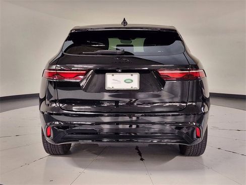 Used 2024 Jaguar F-PACE R-Dynamic S image 10