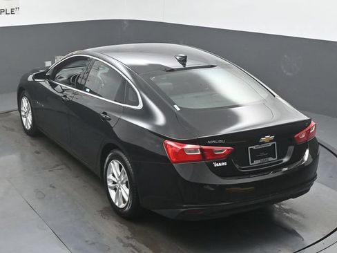 Used 2018 Chevrolet Malibu LT FWD image 40
