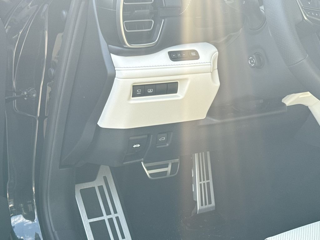 New 2026 Lexus IS 350 F Sport w/ Technology Package RWD image 17
