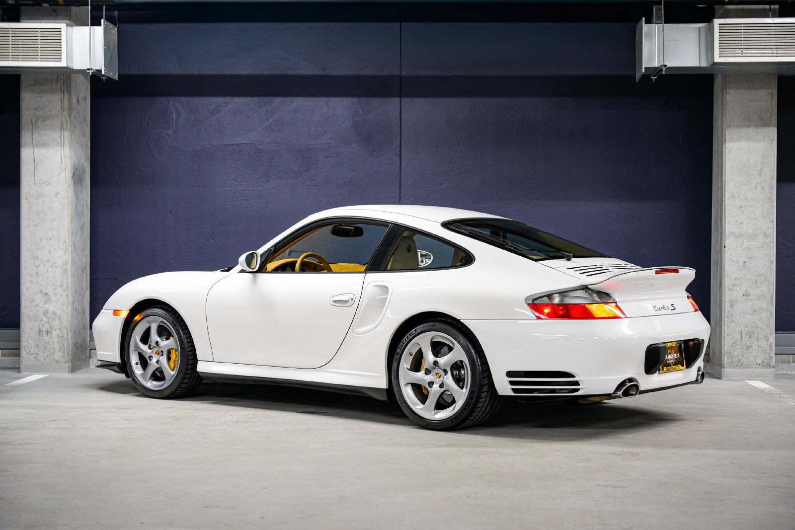 Used 2005 Porsche 911 Turbo S AWD/4WD image 8