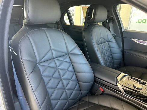 Used 2026 BMW 740i RWD image 23