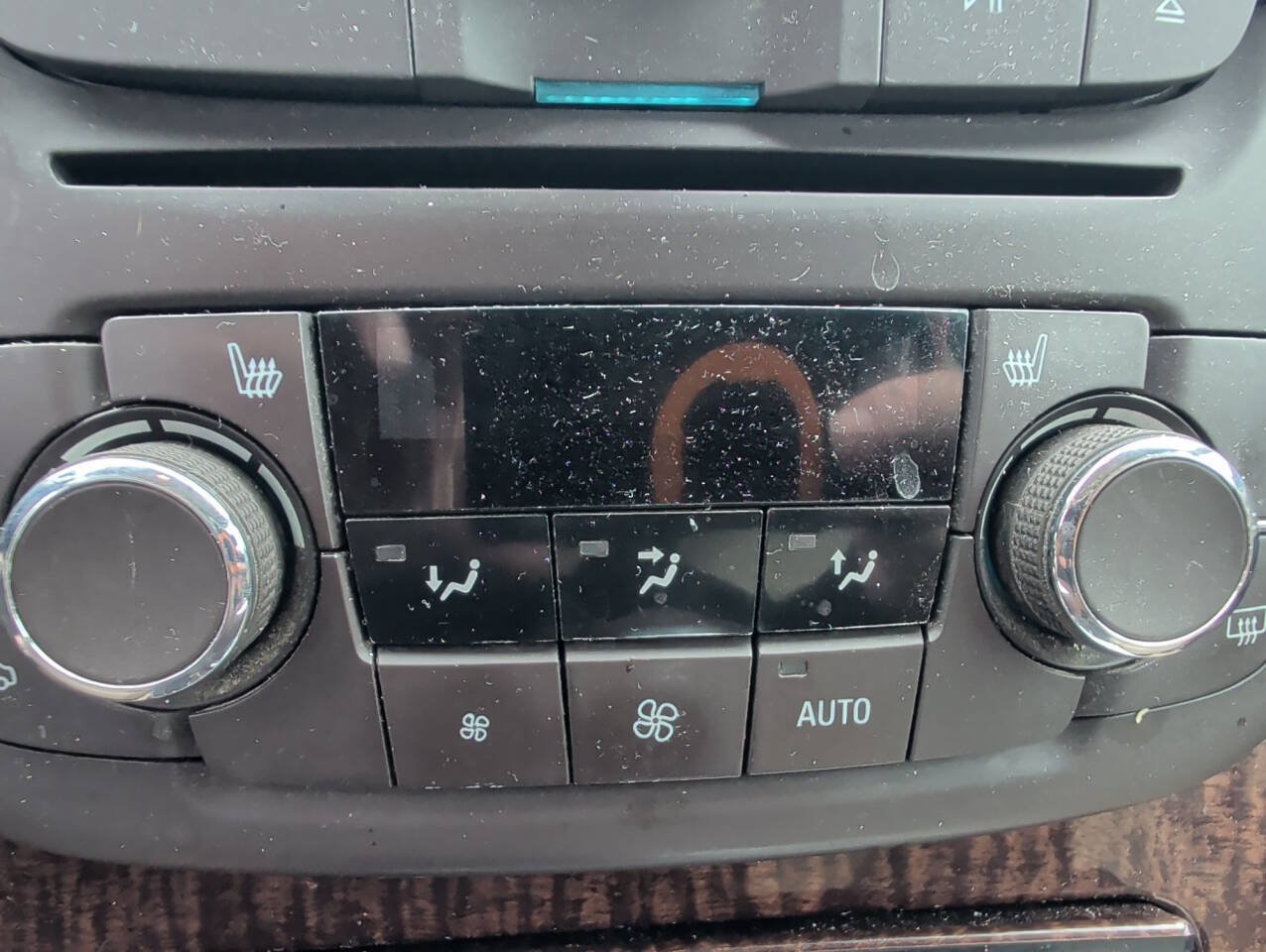 Used 2012 Buick Regal Premium FWD image 38