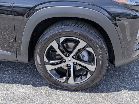 Certified 2026 Chevrolet Trax RS w/ Driver Confidence Package FWD image 10
