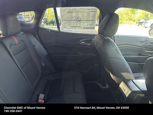 New 2026 Chevrolet Trax RS w/ Driver Confidence Package FWD image 7